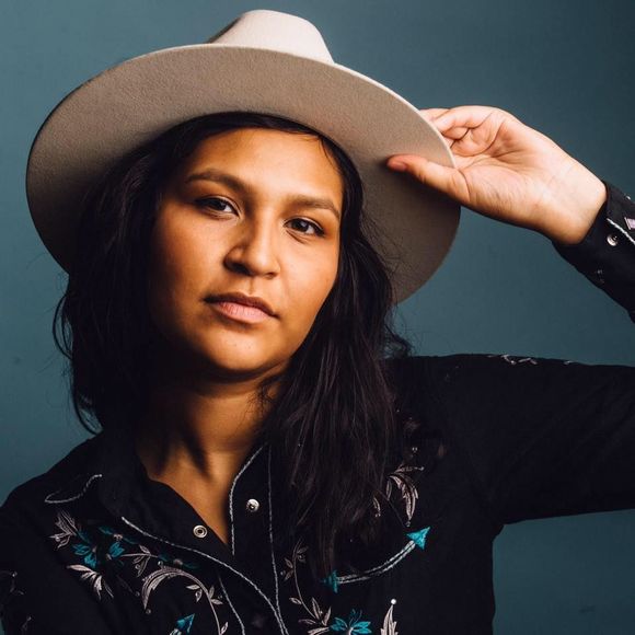 Meet your Posher, Isabel - Picture 1 of 1